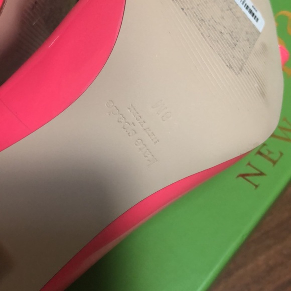 Shoes - Picture 4 of 4